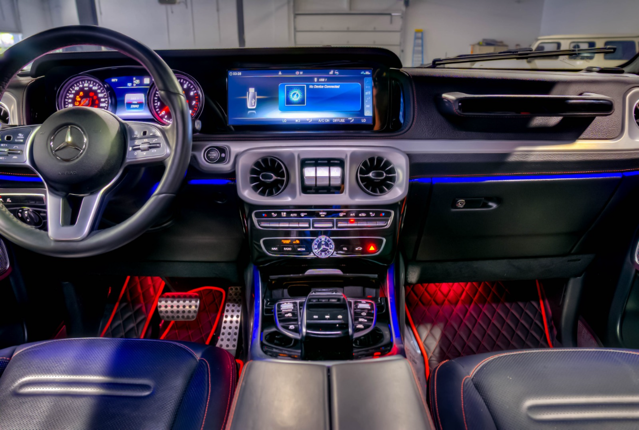 Mercedes-Benz G Wagon Interior